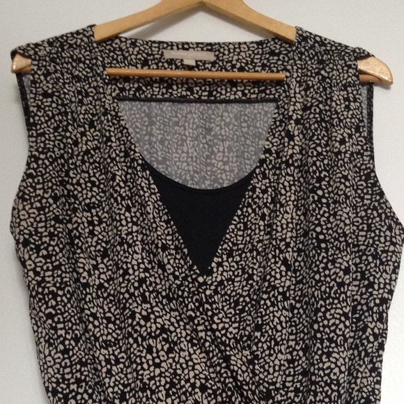 Banana Republic Womens Sleeveless Blouse w/ Tie - Picture 4 of 12